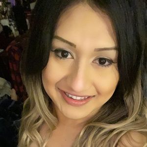 Meet your Posher, Cruz